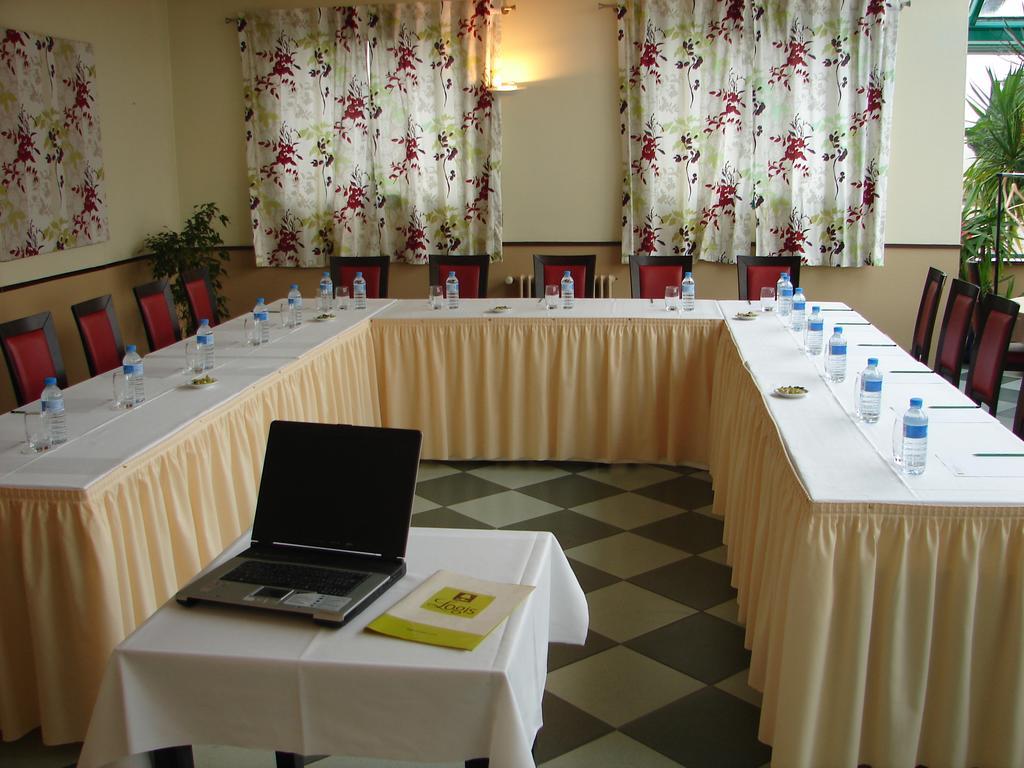Hotel Du Lac Huelgoat Εξωτερικό φωτογραφία