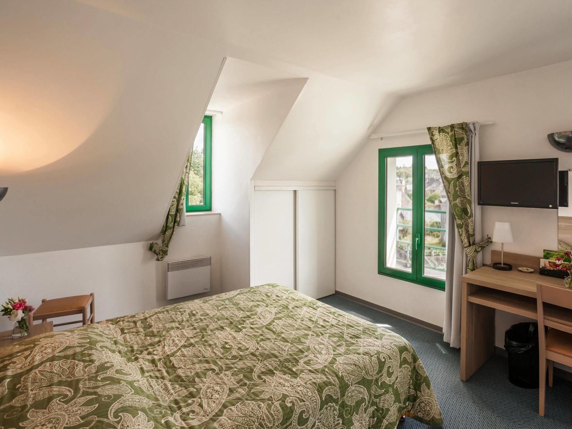 Hotel Du Lac Huelgoat Εξωτερικό φωτογραφία